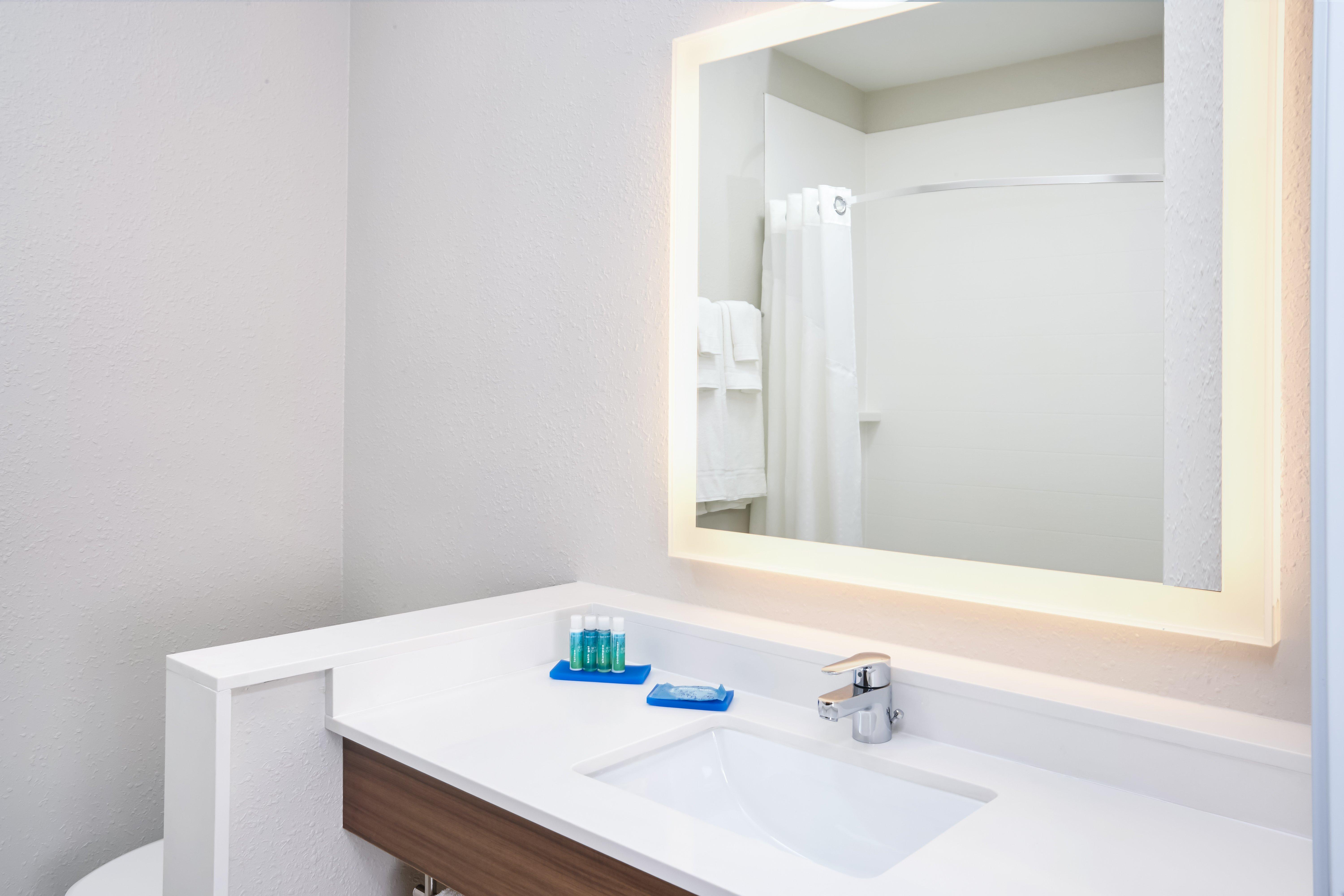 Holiday Inn Express & Suites Chicago North Shore - Niles By Ihg Exteriér fotografie