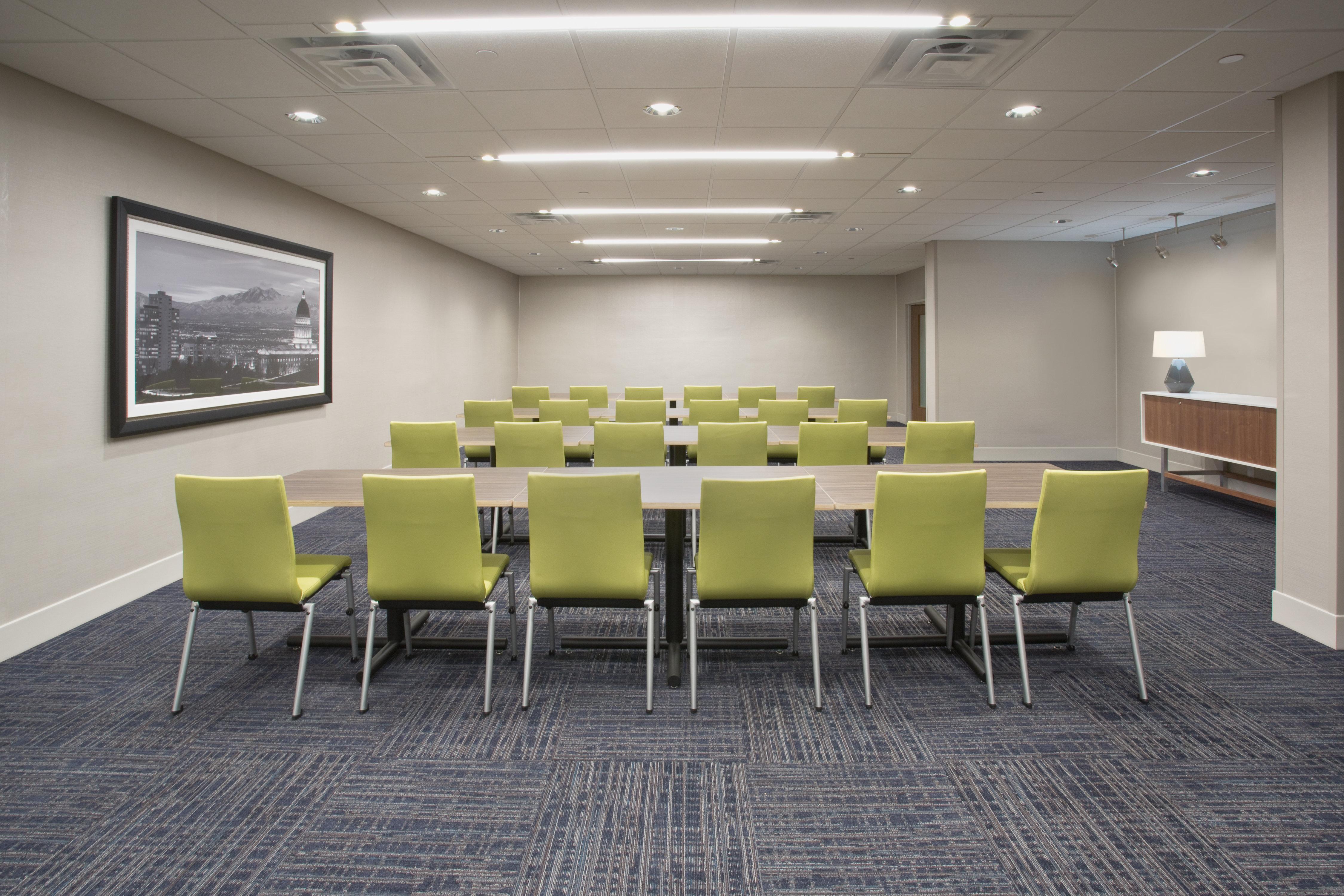 Holiday Inn Express & Suites Chicago North Shore - Niles By Ihg Exteriér fotografie