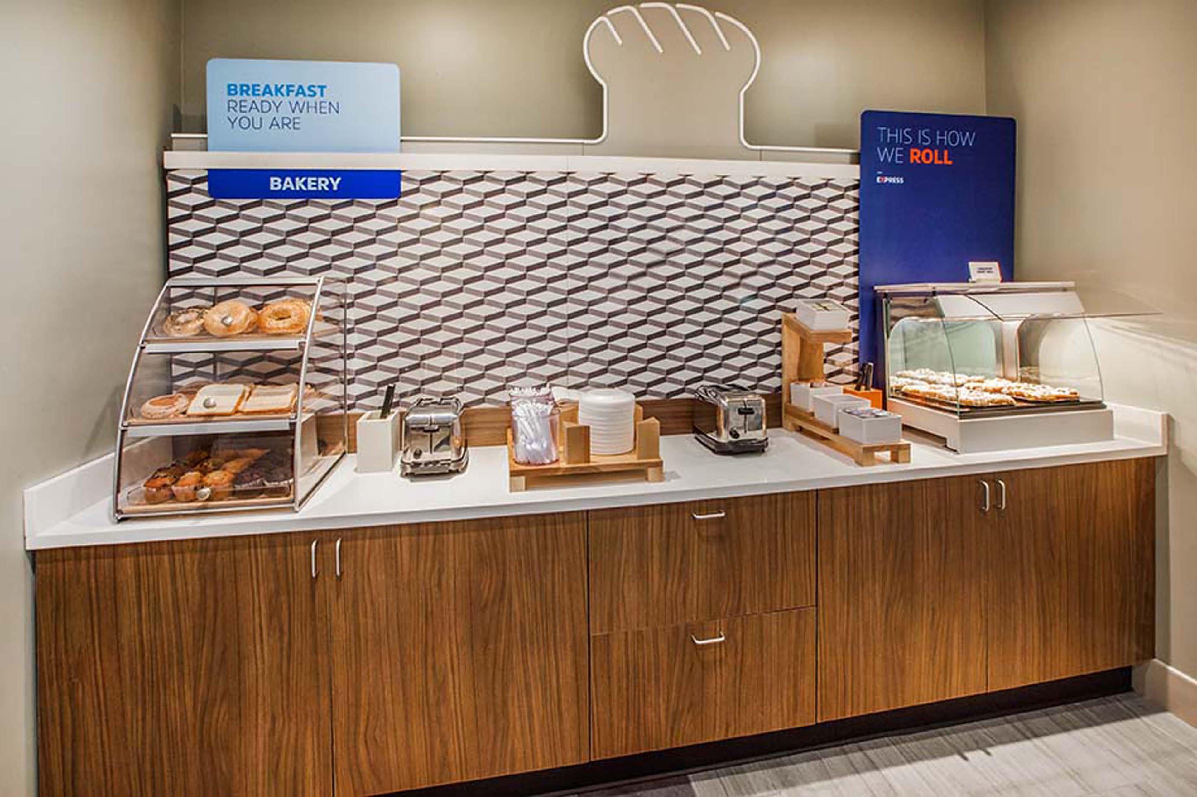 Holiday Inn Express & Suites Chicago North Shore - Niles By Ihg Exteriér fotografie