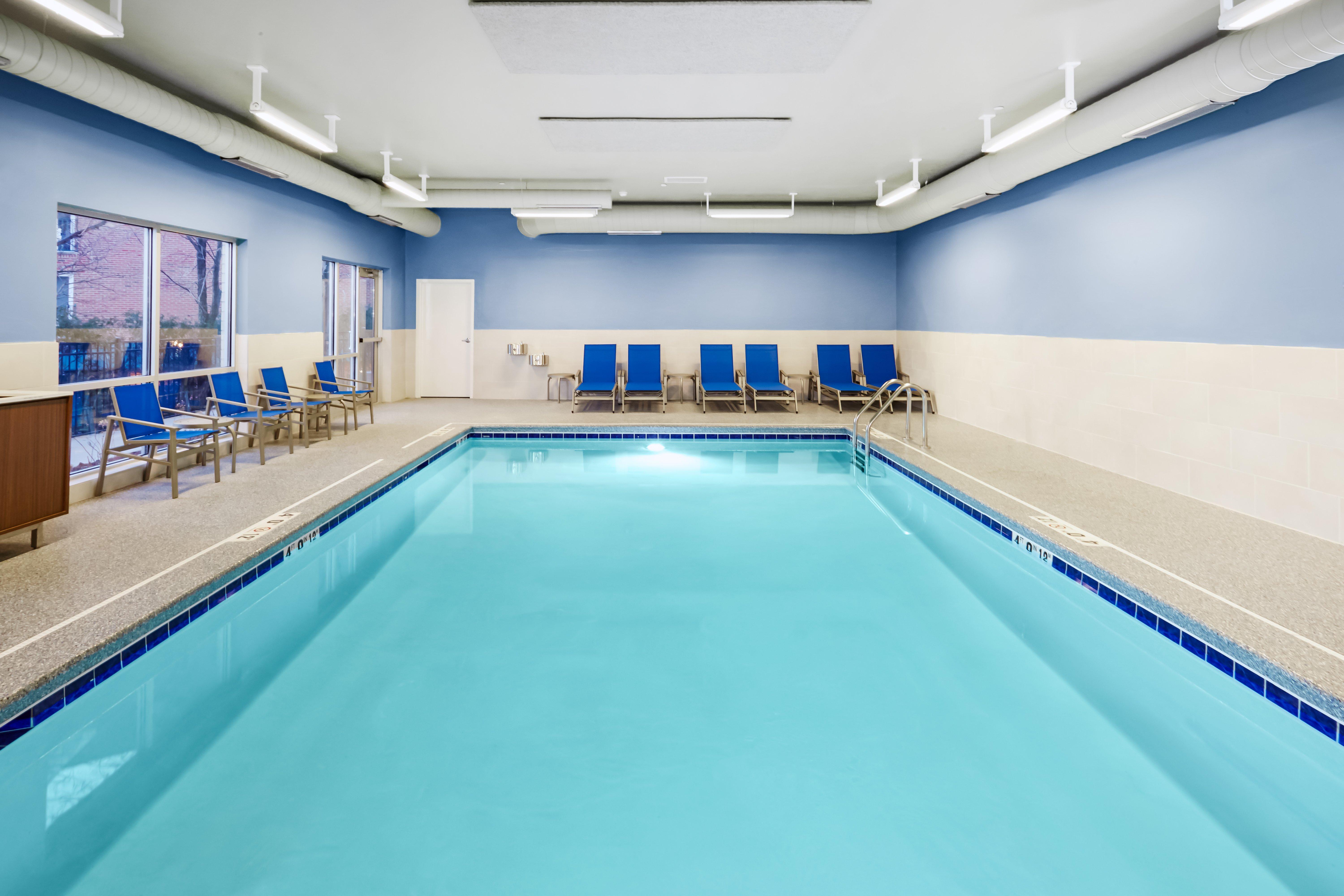 Holiday Inn Express & Suites Chicago North Shore - Niles By Ihg Exteriér fotografie