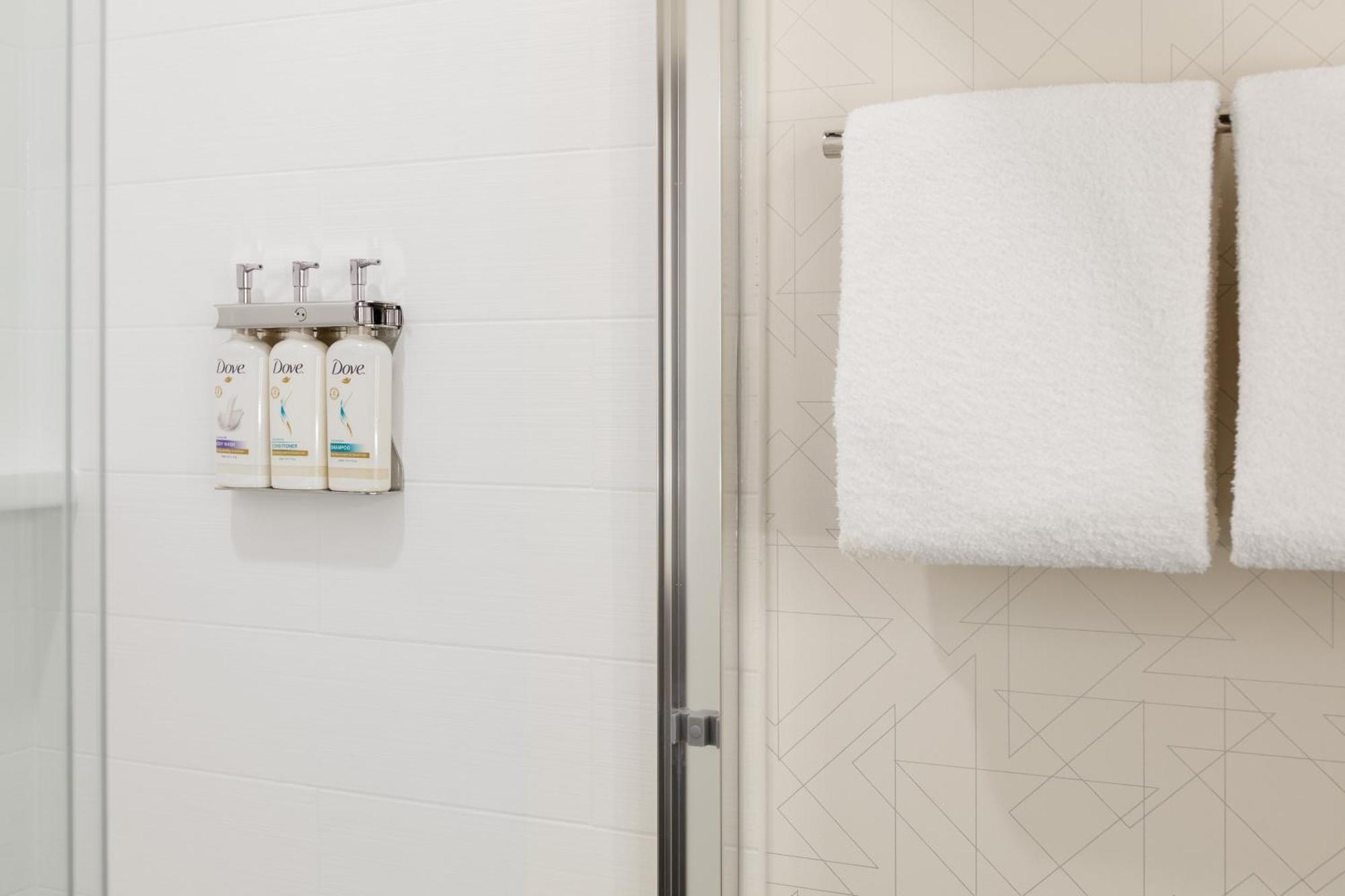 Holiday Inn Express & Suites Chicago North Shore - Niles By Ihg Exteriér fotografie